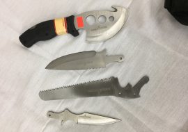 knives