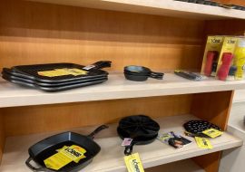 cast iron pots and pans